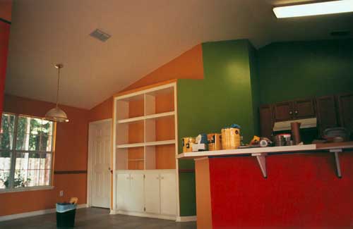 greatroom facing kitchen